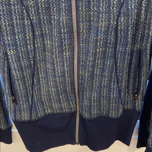 Lululemon zip up jacket - Picture 6 of 6